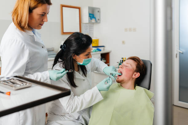Best Emergency Dental Services for Seniors in Ocean Pointe, HI